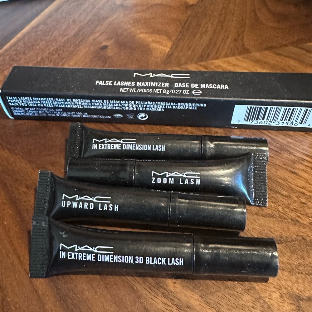 Mac Cosmetics lashes cosmetic bundle